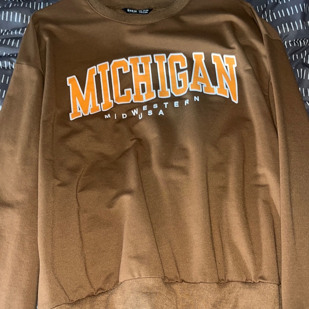 Shein Crewneck